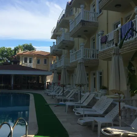 Cenk Bey Hotell Fethiye