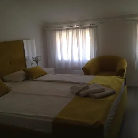 Hotell Cenk Bey Fethiye