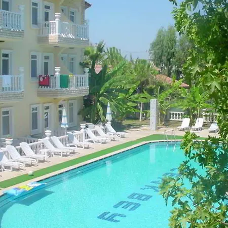 Hotell Cenk Bey 3*