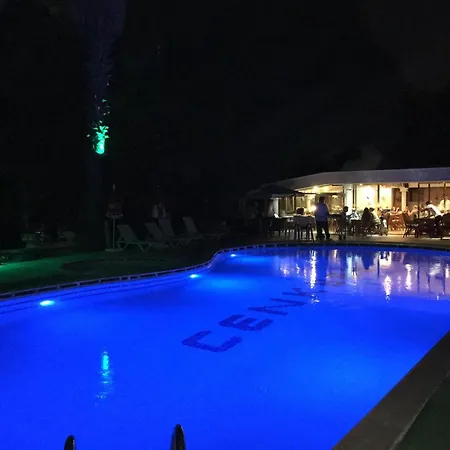 Hotell Cenk Bey 3*